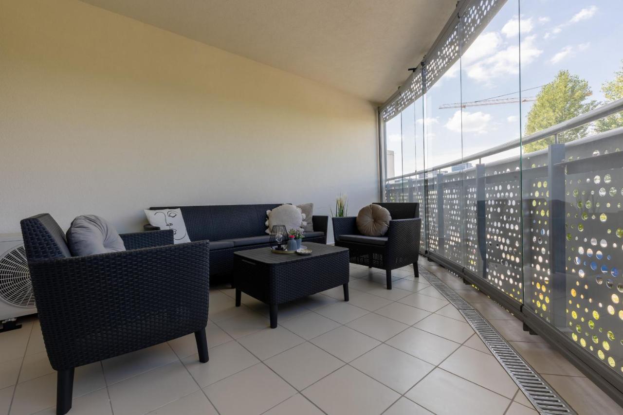 Deluxe Apartment Wronia 45 With Ac, Parking & Balcony By Renters Prestige Варшава Экстерьер фото